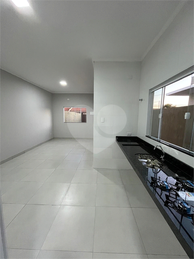 Foto REO1101081
