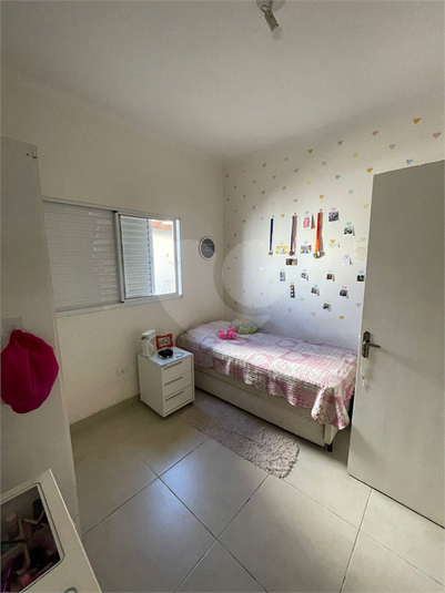 Foto REO1101135