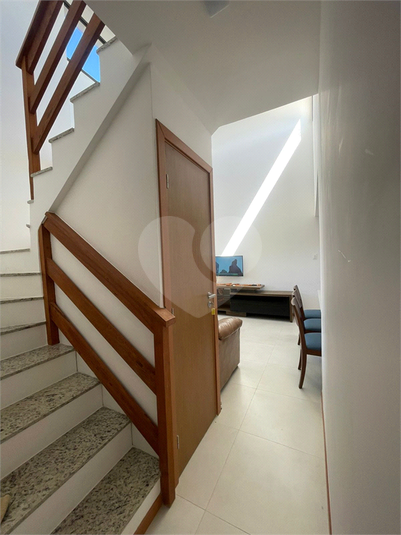 Foto REO1101158