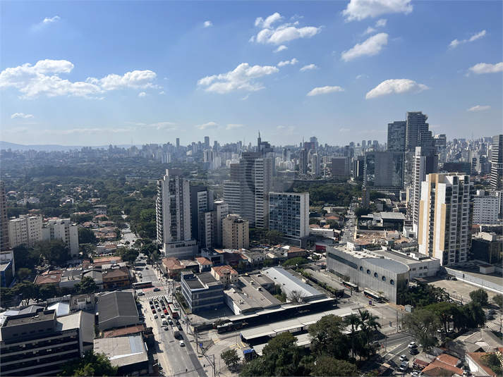 Foto REO1101164