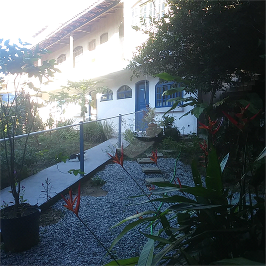 Foto REO1101178