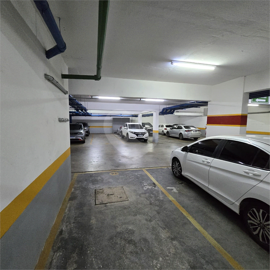 Foto REO1101179