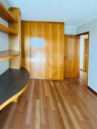 Foto REO1101239