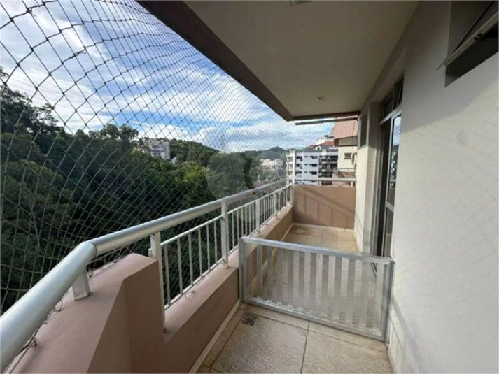 Foto REO1101241