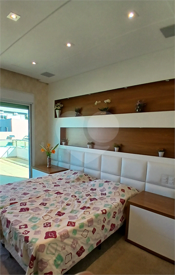 Foto REO1101259
