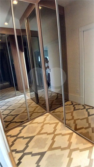 Foto REO1101259
