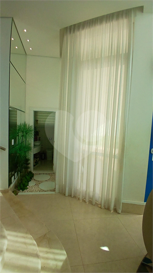 Foto REO1101259