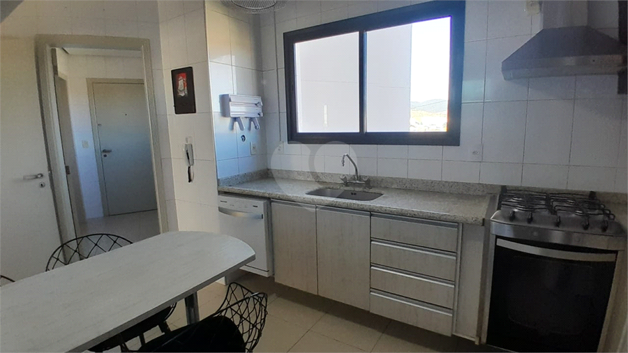 Foto REO1101263