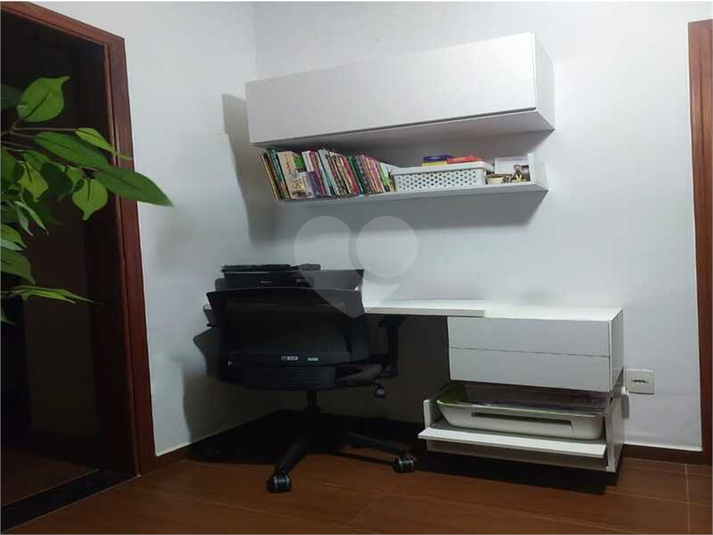 Foto REO1101268