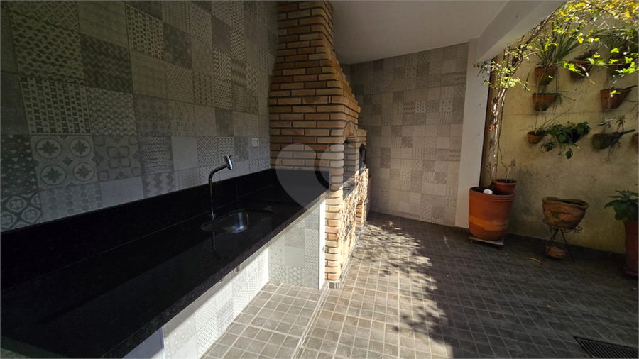 Foto REO1101272