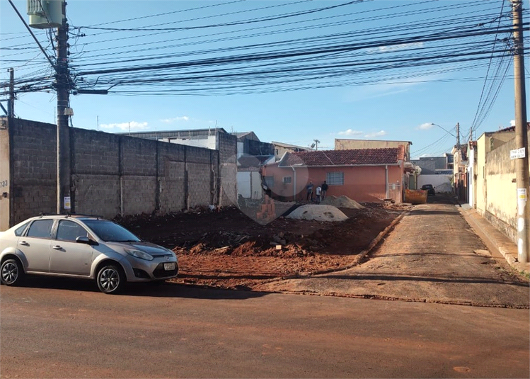 Foto REO1101291