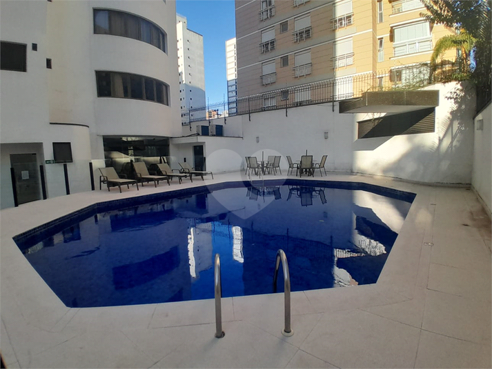 Foto REO1101316