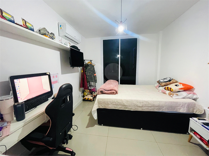 Foto REO1101366