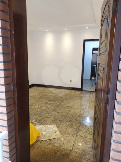 Foto REO1101373