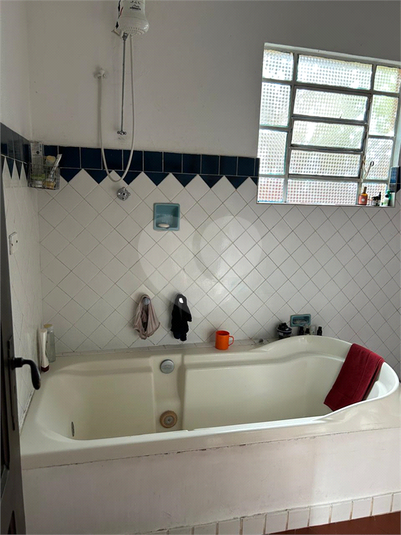 Foto REO1101386