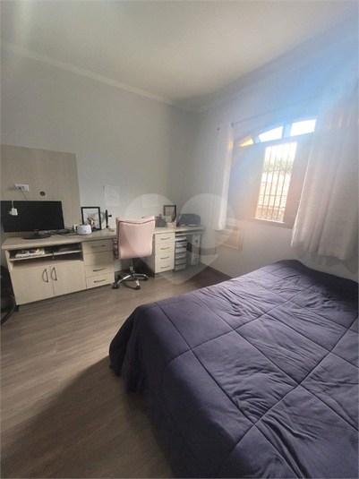 Foto REO1101420