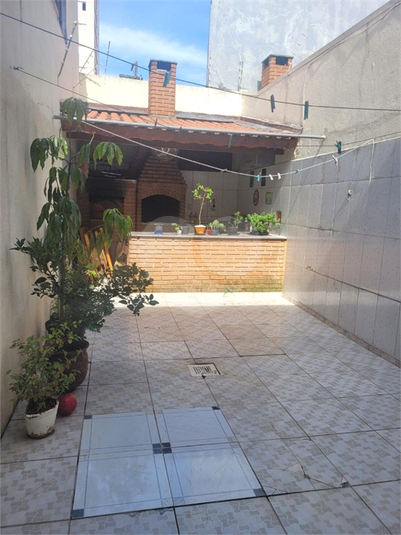Foto REO1101420