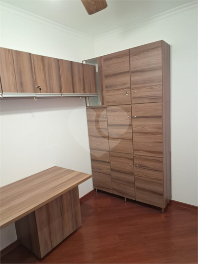 Foto REO1101429