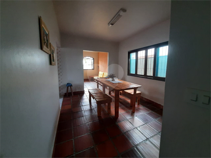 Foto REO1101434