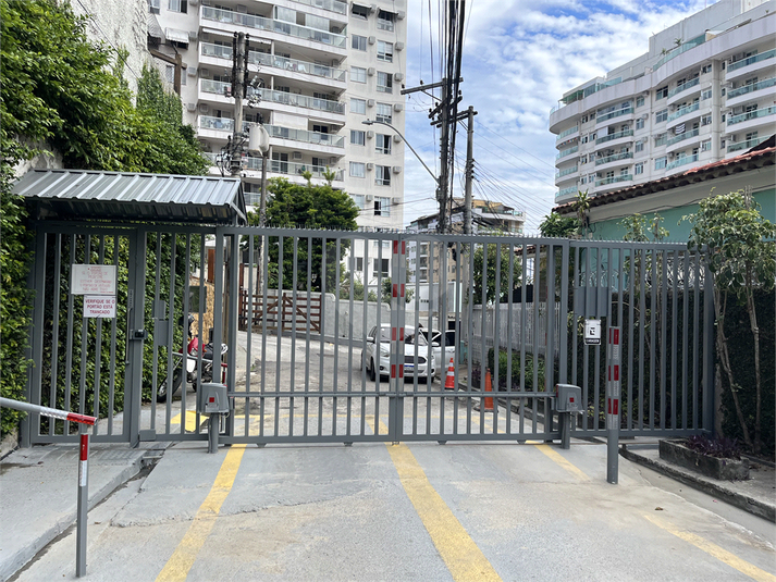 Foto REO1101442