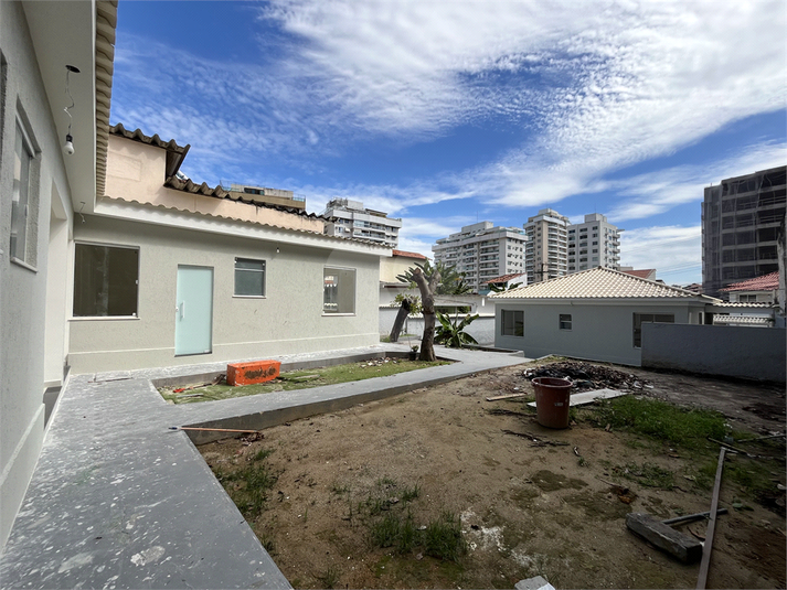 Foto REO1101442