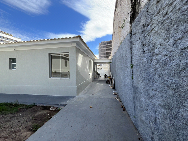 Foto REO1101442