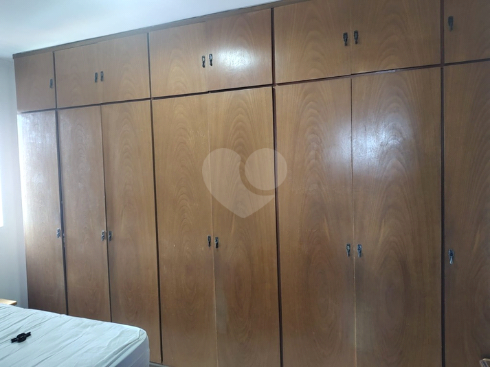 Foto REO1101450