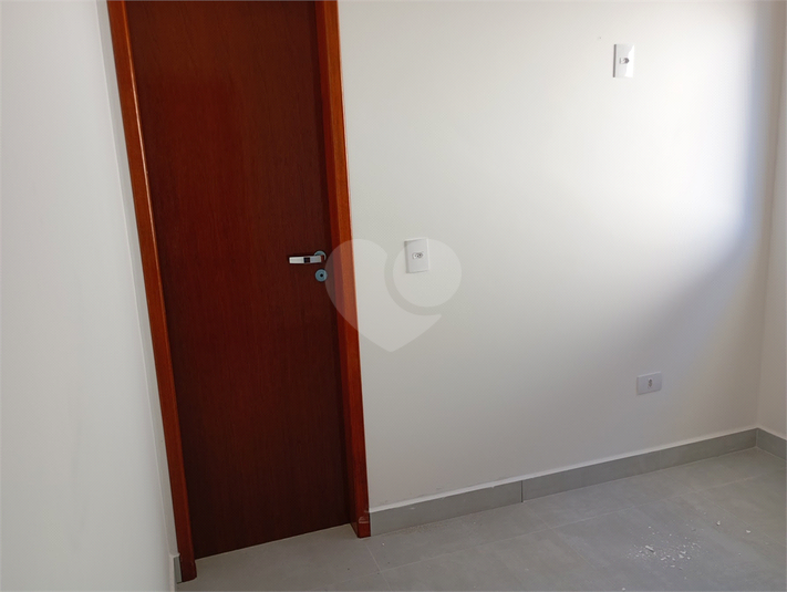 Foto REO1101451