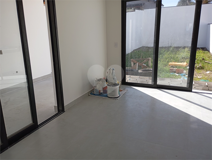 Foto REO1101451