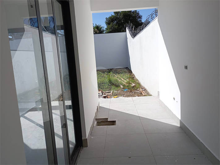 Foto REO1101451