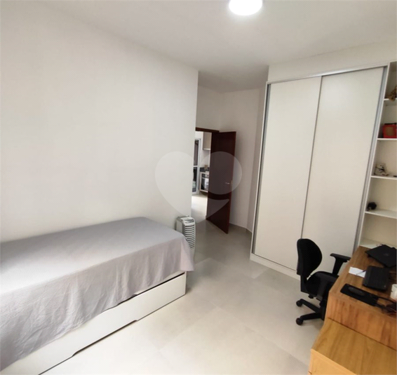 Foto REO1101458
