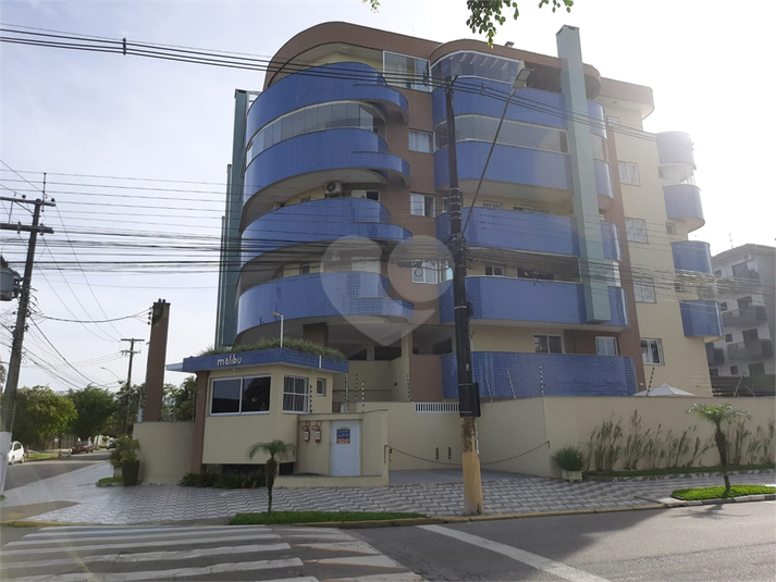 Foto REO1101470