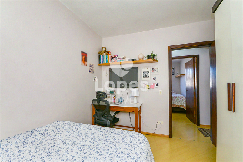 Foto REO1101472