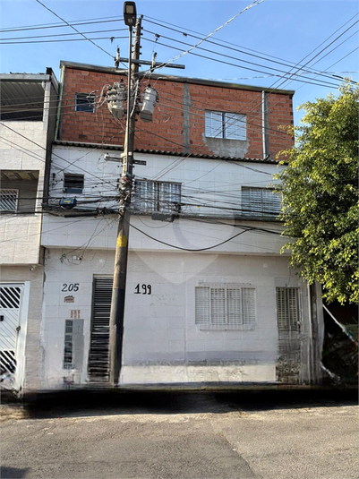 Foto REO1101520