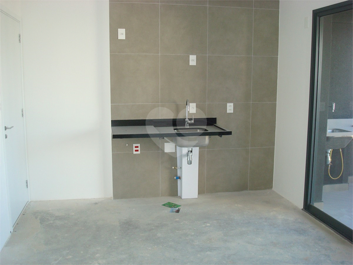 Foto REO1101531
