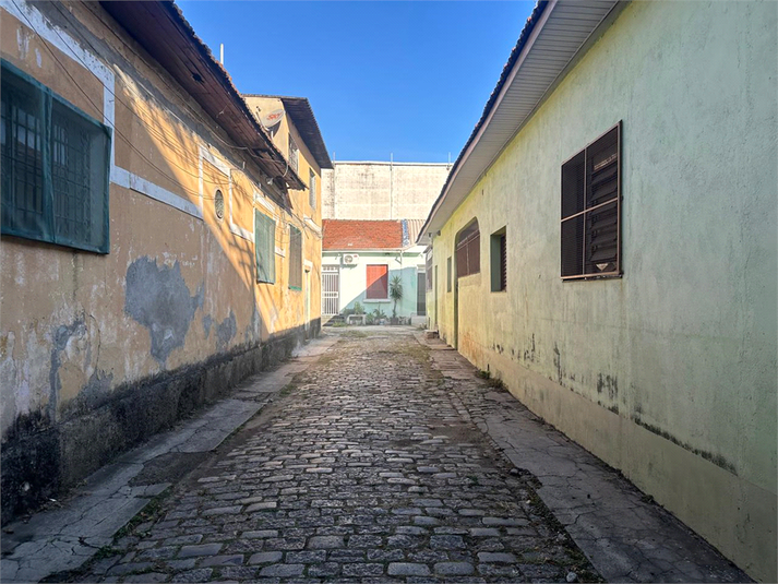 Foto REO1101534
