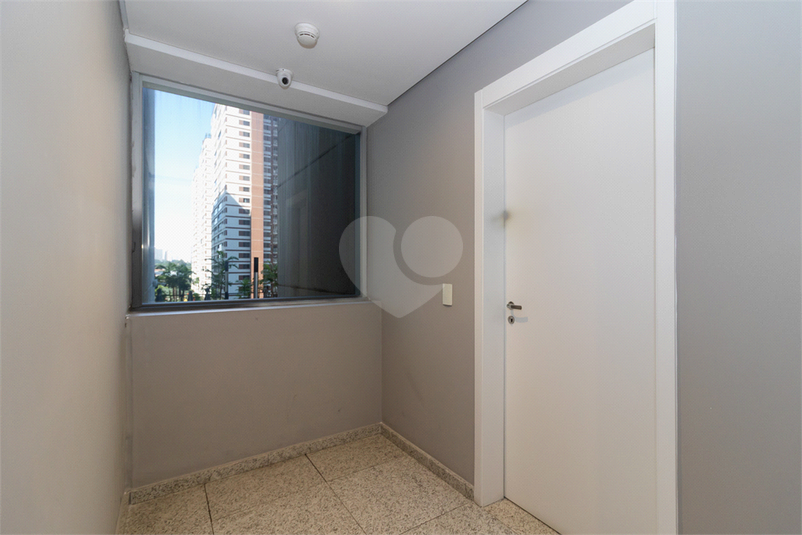 Foto REO1101539