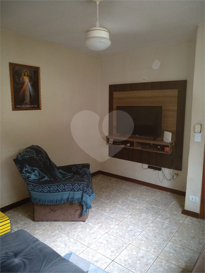 Foto REO1101550