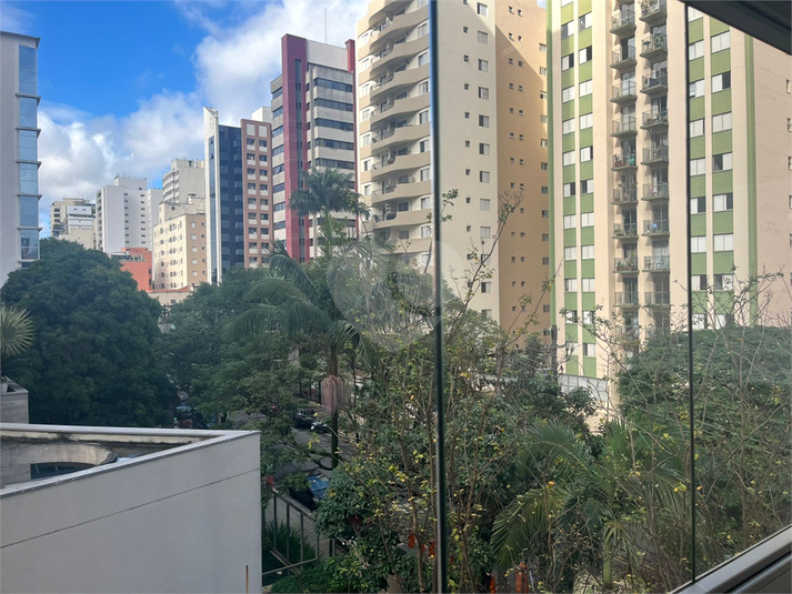 Foto REO1101551