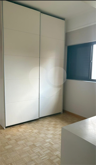 Foto REO1101567