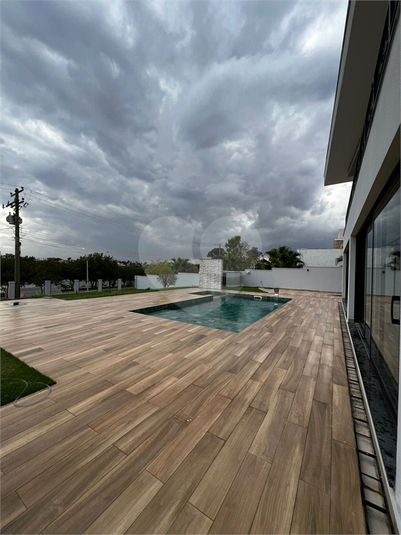 Foto REO1101572