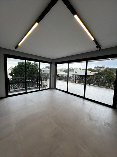 Foto REO1101572