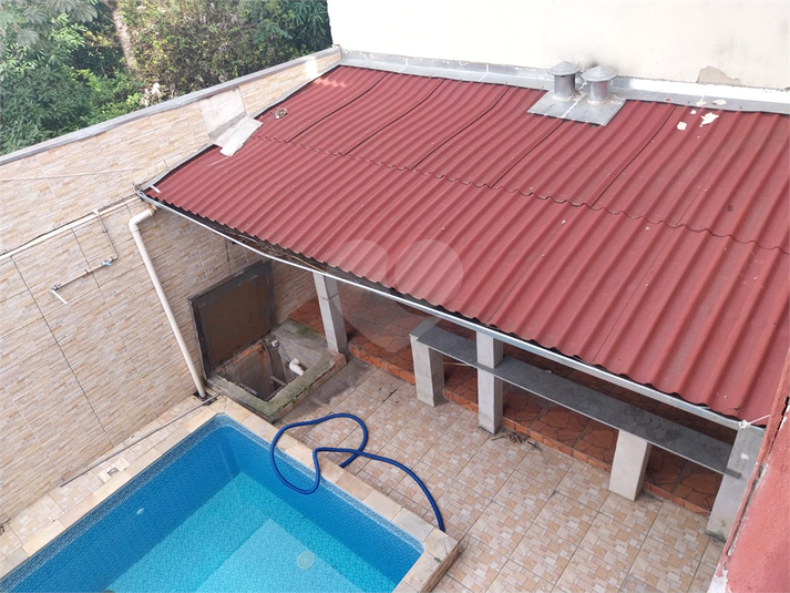 Foto REO1101574