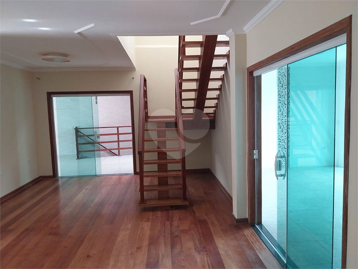 Foto REO1101574