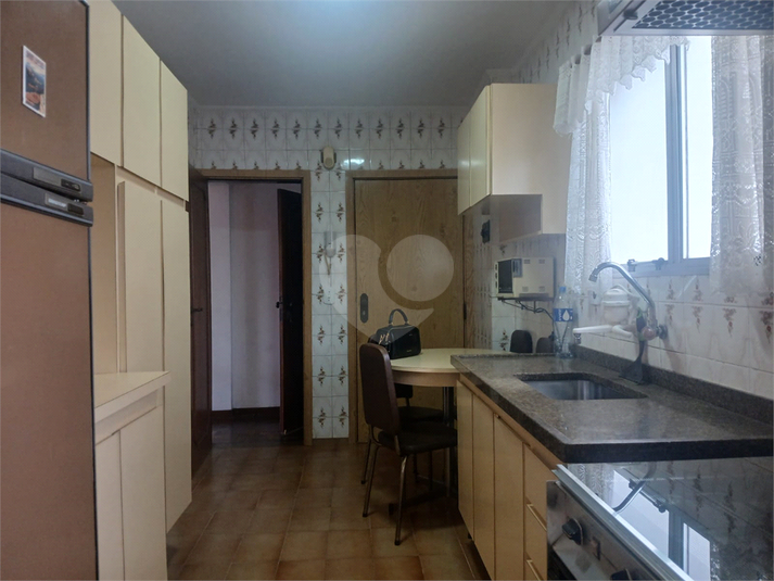Foto REO1101612