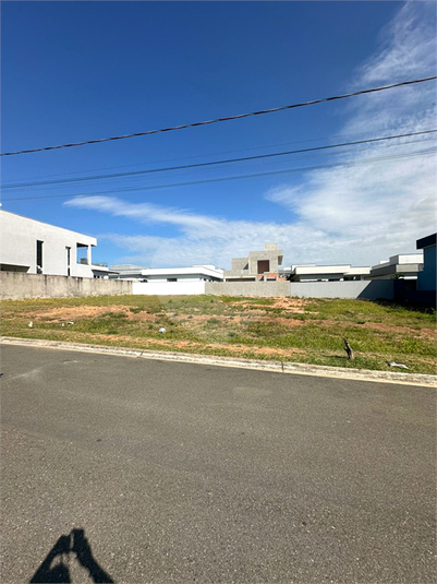 Foto REO1101623