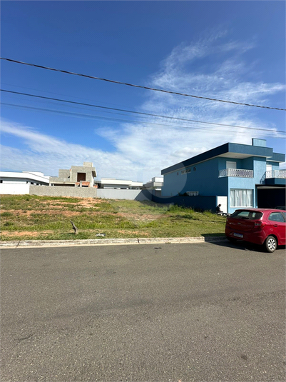 Foto REO1101623