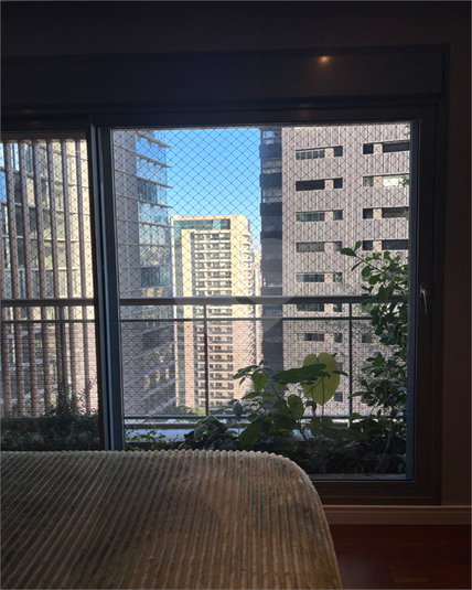 Foto REO1101657