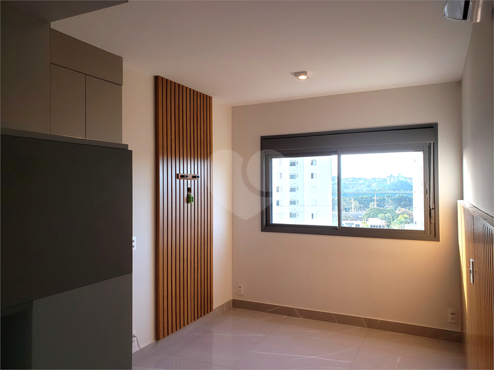 Foto REO1101661