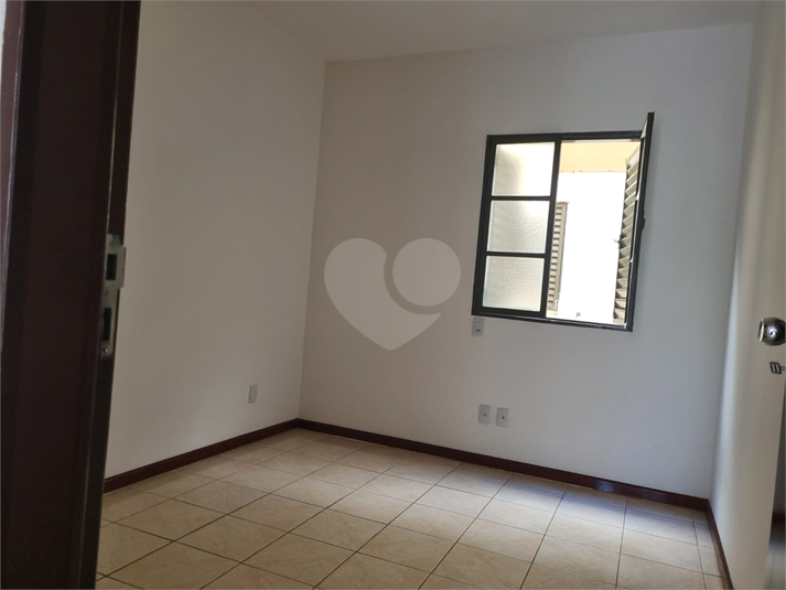 Foto REO1101662
